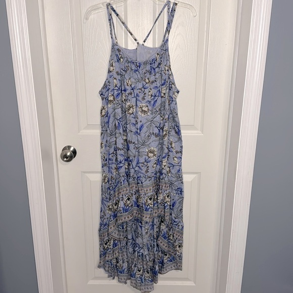J. NNA Dresses & Skirts - EUC J. NNA Asymmetrical Flowery Dress